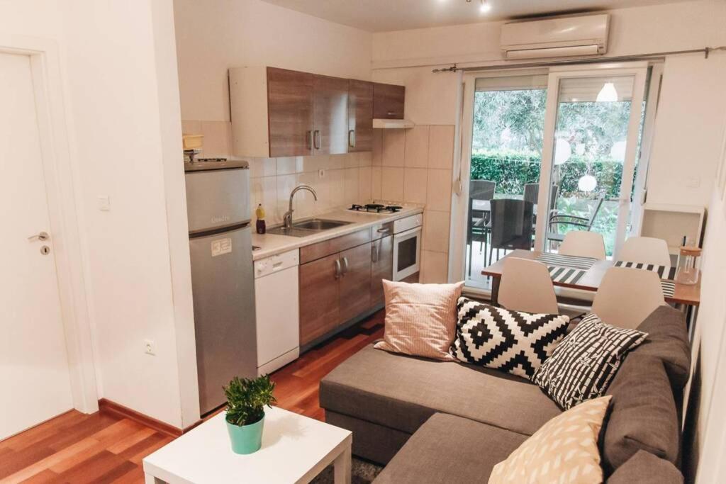 Cosy Apartment In A Quiet Neighborhood Zadar Eksteriør bilde